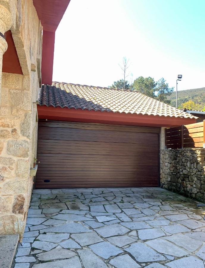 VILLA RAICES. Agradable casa con piscina Baiona Exterior foto